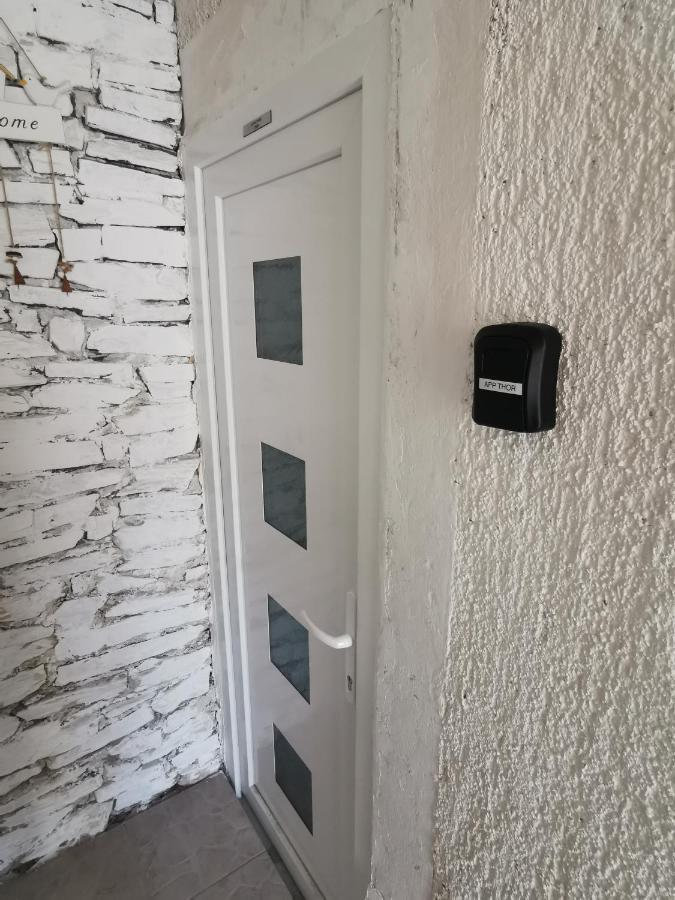 Apartment Thor Rijeka Eksteriør bilde